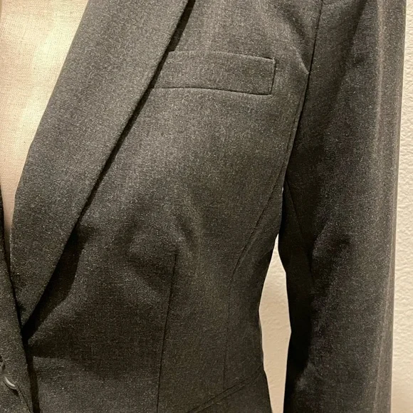 Banana Republic Grey Business Fitted Blazer - Picture 2 of 5